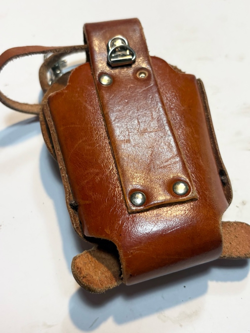Handcrafted Leather Dog flap cell phone container pouch - Picture 4 of 10